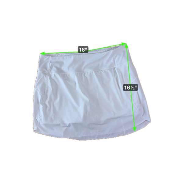 Athleta Run With It 16" Skort White XL Tennis Golf‎ Preppy Athleisure Active Gym - Picture 3 of 8